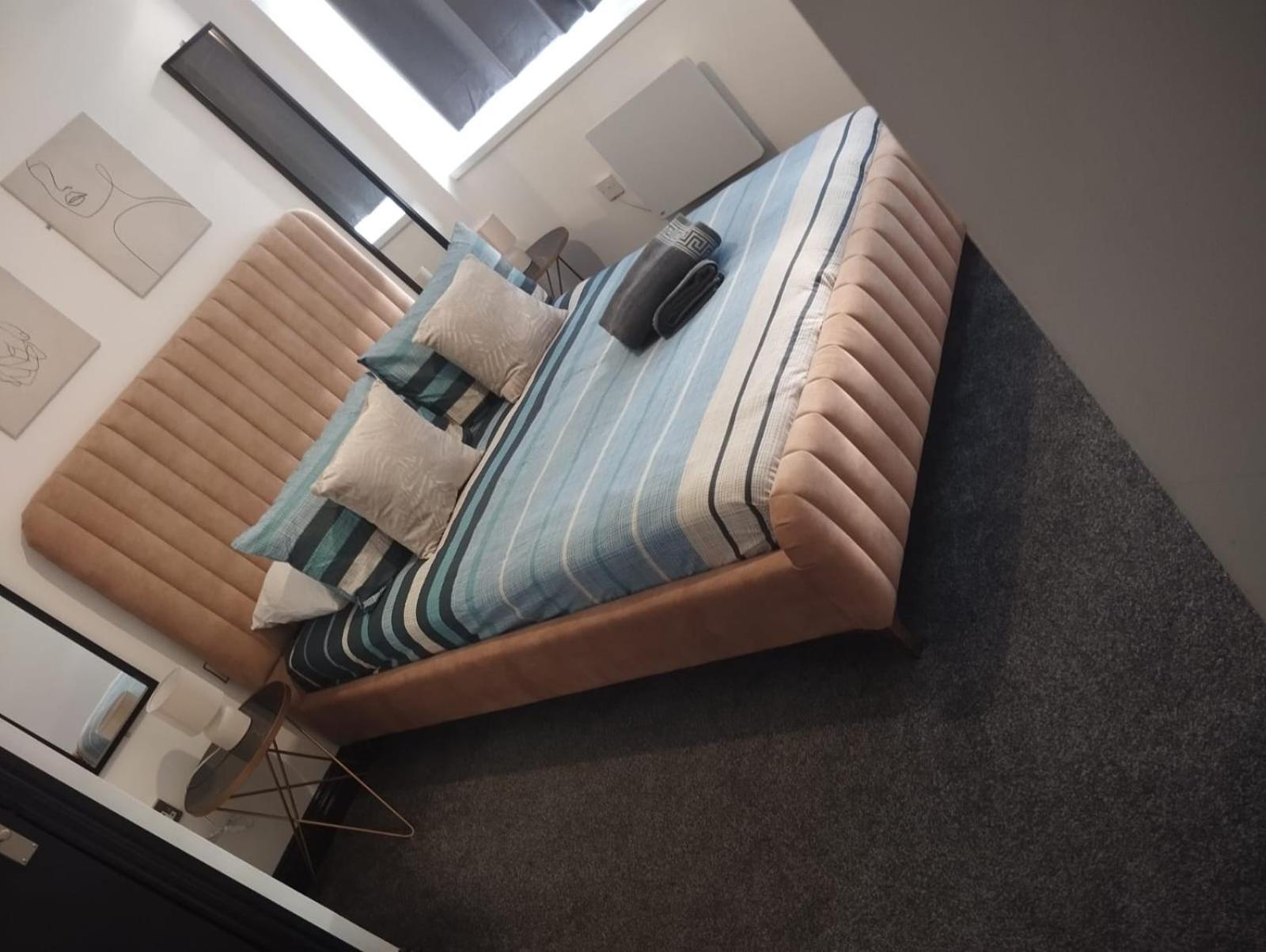 Centre 1bedroom Aa *